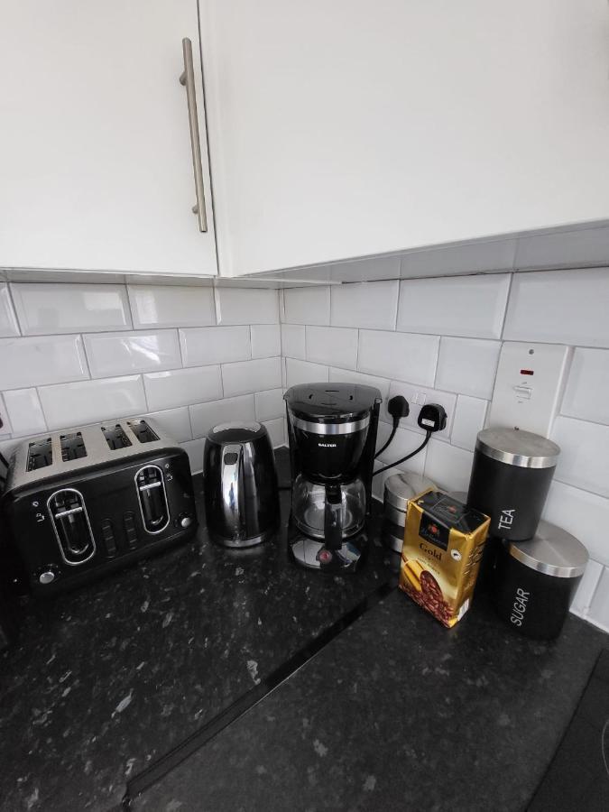 Delight Apartment, Close To Excel, London City Airport & O2! Εξωτερικό φωτογραφία