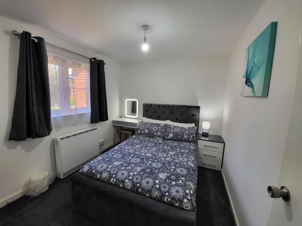 Delight Apartment, Close To Excel, London City Airport & O2! Εξωτερικό φωτογραφία