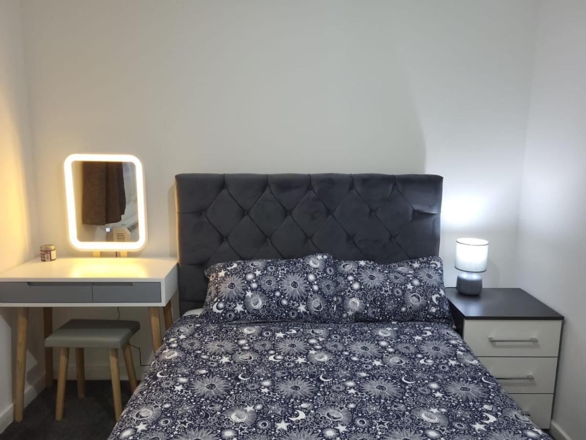 Delight Apartment, Close To Excel, London City Airport & O2! Εξωτερικό φωτογραφία
